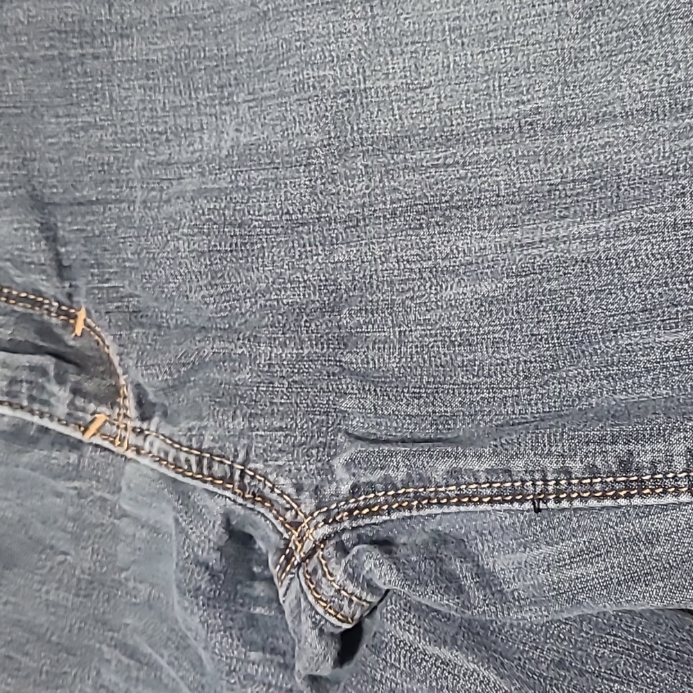White House/ Black Market Blanc Low/mid-rise Trouser Leg Jeans Size 4R - Picture 11 of 12